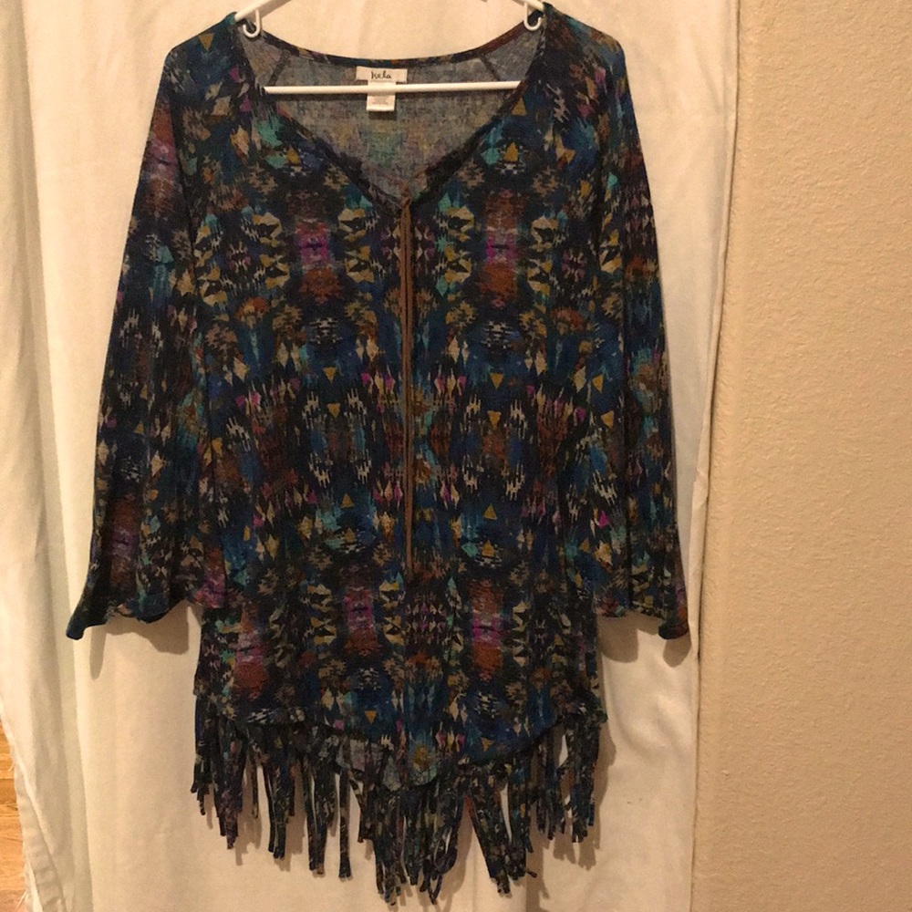 Isela L/S Tunic style blouse with fringe him and suede front tie